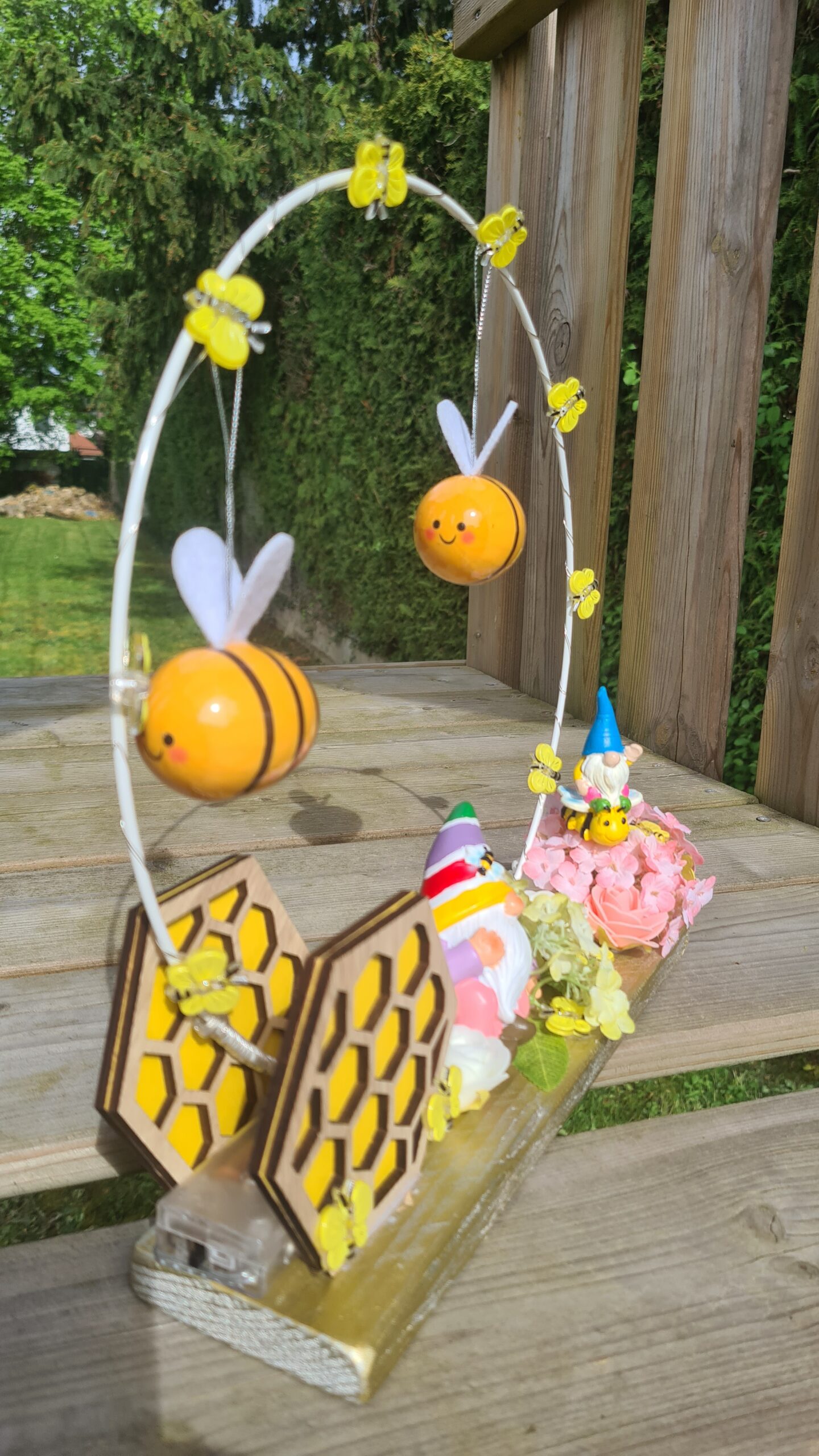 Centre de table "Le paradis des Abeilles" 4 20260410 161816